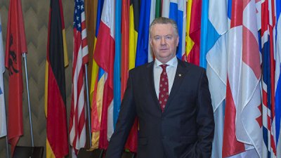 Лукашевич призвал ОБСЕ опубликовать доклад о мирных жертвах в Донбассе