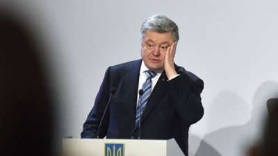 Бывший министр заявил о подготовке Порошенко к побегу с Украины