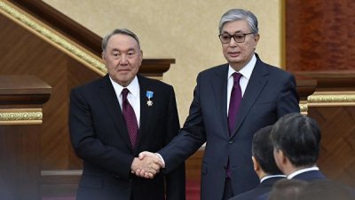Новый глава Казахстана в первом интервью отдал дань уважения Назарбаеву