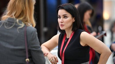 Тина Канделаки прокомментировала заключение контракта с RT