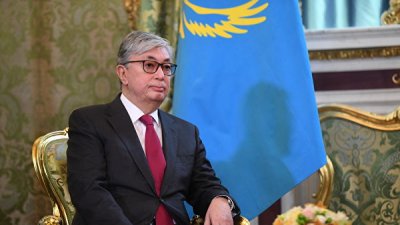 Президент Казахстана призвал изучать угрозы новой цифровой реальности