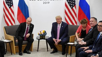 Лавров назвал встречу Путина и Трампа конструктивной