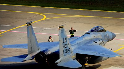 В Польше назвали причину аварийной посадки F-15 в Польше