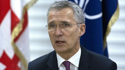 Генсек НАТО заявил о готовности работать с Джонсоном