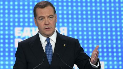 Использование непроверенных данных ведет к конфликтам, заявил Медведев