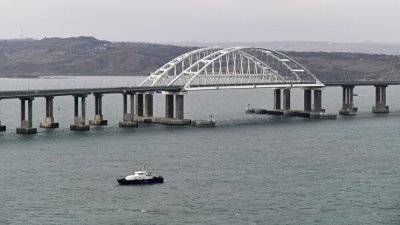 Евросоюз прокомментировал запуск движения поездов по Крымскому мосту