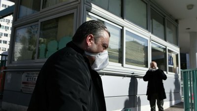 Украинец "пошутил" про коронавирус, когда к нему не приехала скорая