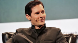 Дуров призвал помешать Apple и Google "собирать налог с человечества"
