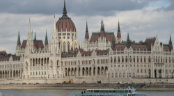 Венгрия назвала санкции против России неразумной политикой
