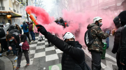 Число задержанных на акции протеста в Париже достигло 30