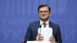 лава МИД Украины призвал "выжимать максимум" из переговоров по Донбассу