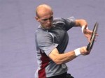 Итоговый турнир ATP Давыденко начал с победы