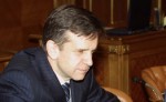 Единороссы предлагают временно отстранить Зурабова от должности