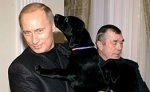 Путин для поднятия настроения общается с собакой и читает Хайяма