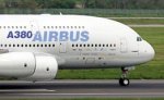Крупнейшие в мире пассажирские Airbus A380 отправились в первый полет