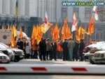 В Киеве собираются два "майдана". По некоторым данным, указ о роспуске Рады уже подписан