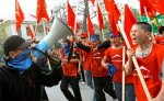 В Бишкеке во время митинга оппозиции произошла массовая драка
