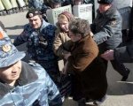 "Единая Россия" вытеснила нижегородских "несогласных" из центра города 